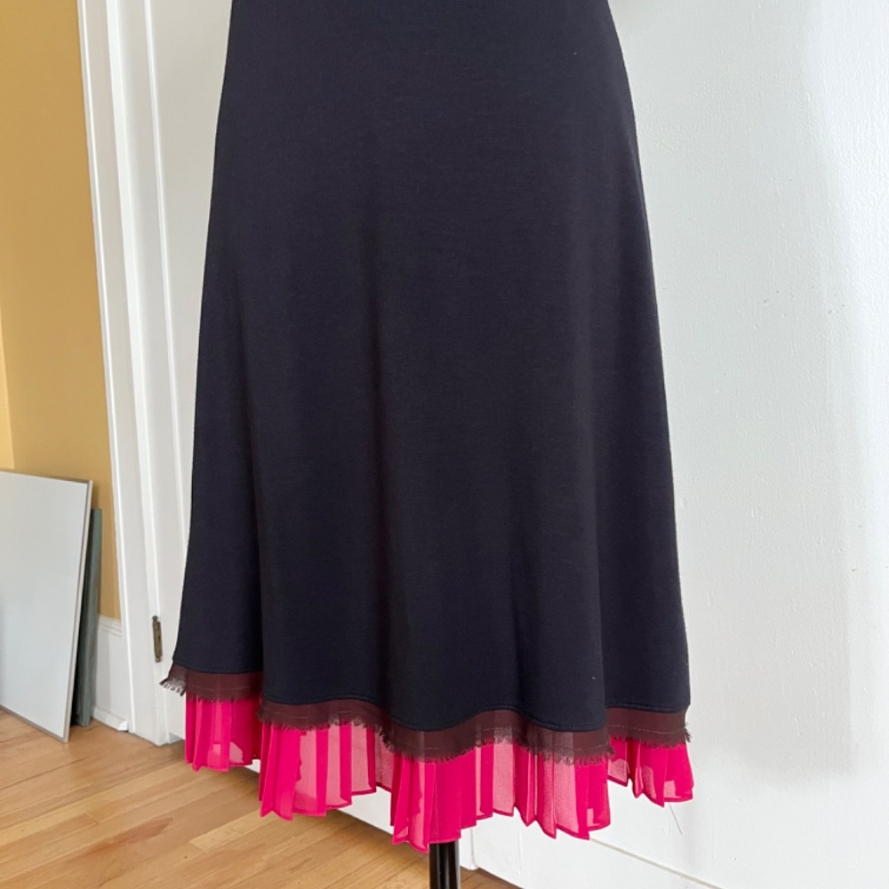 Atelier Yume Dress with Unique Details - Picture 6 of 9